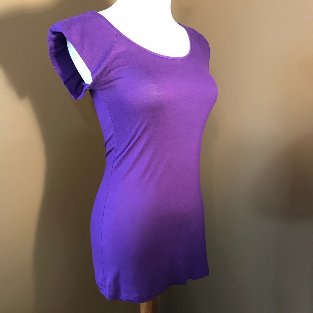 Blu Heaven purple shirt w/ zipper, size small